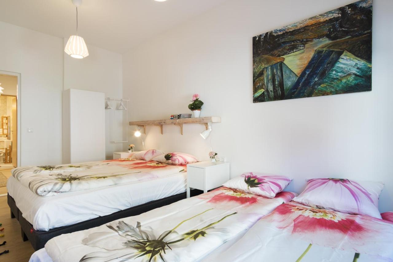 Family Apartment Tallin Exterior foto