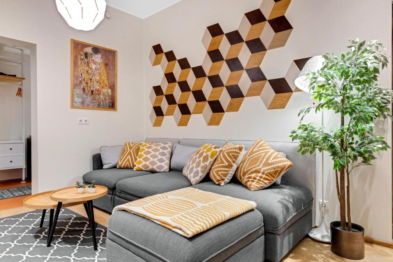 Family Apartment Tallin Exterior foto