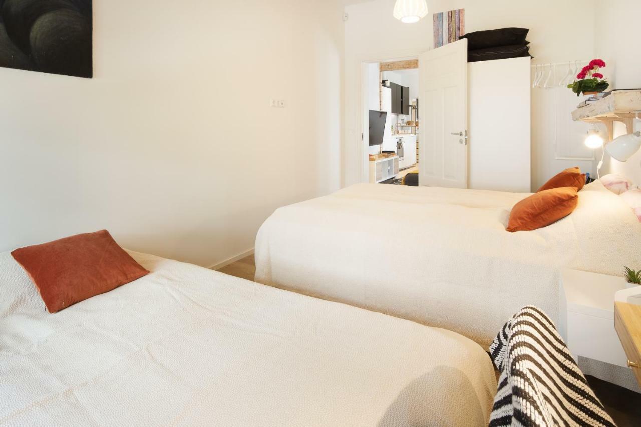 Family Apartment Tallin Exterior foto